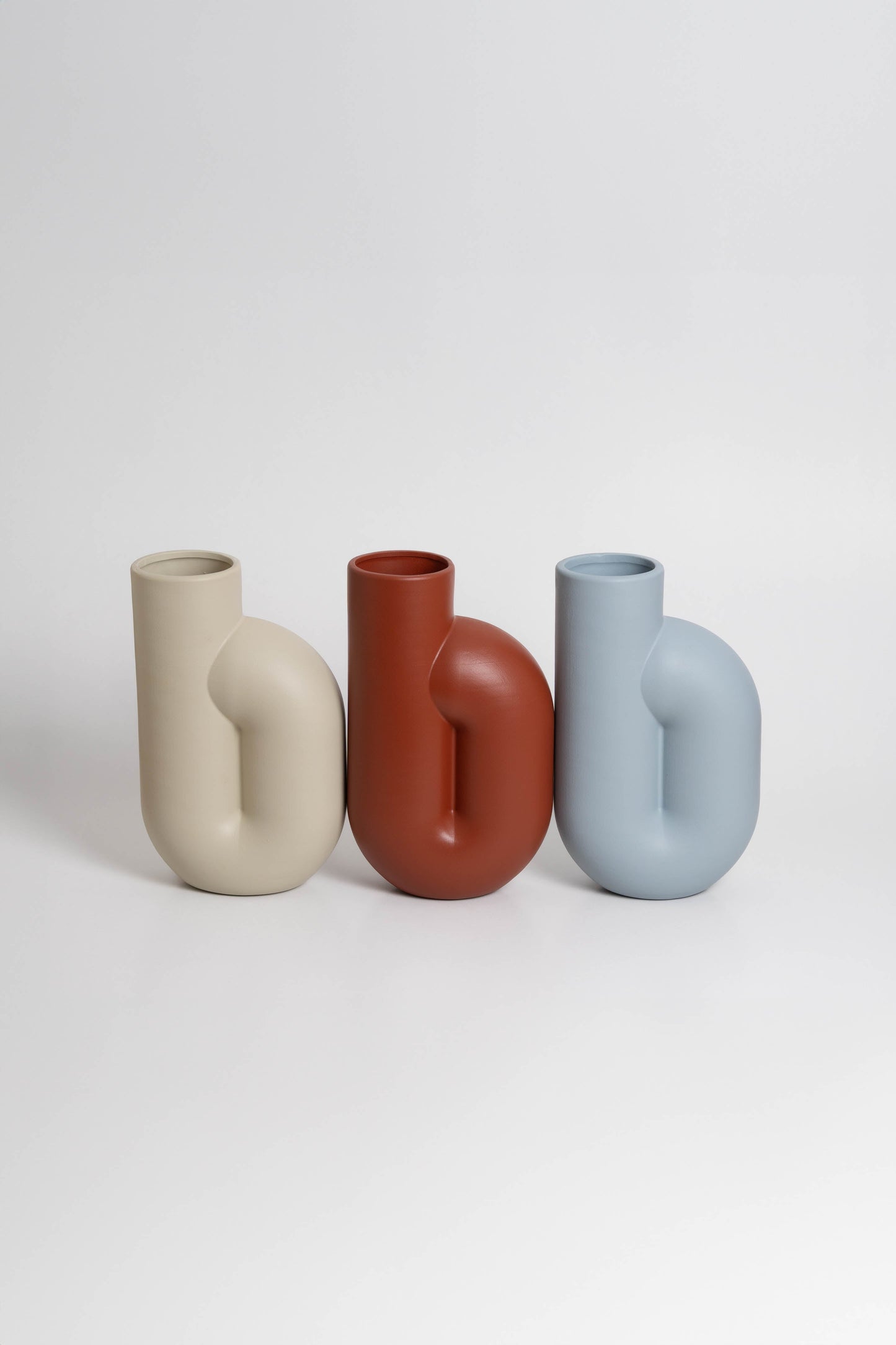 nono vase, handamde in portugal. Decorative vase perfect for flowers.