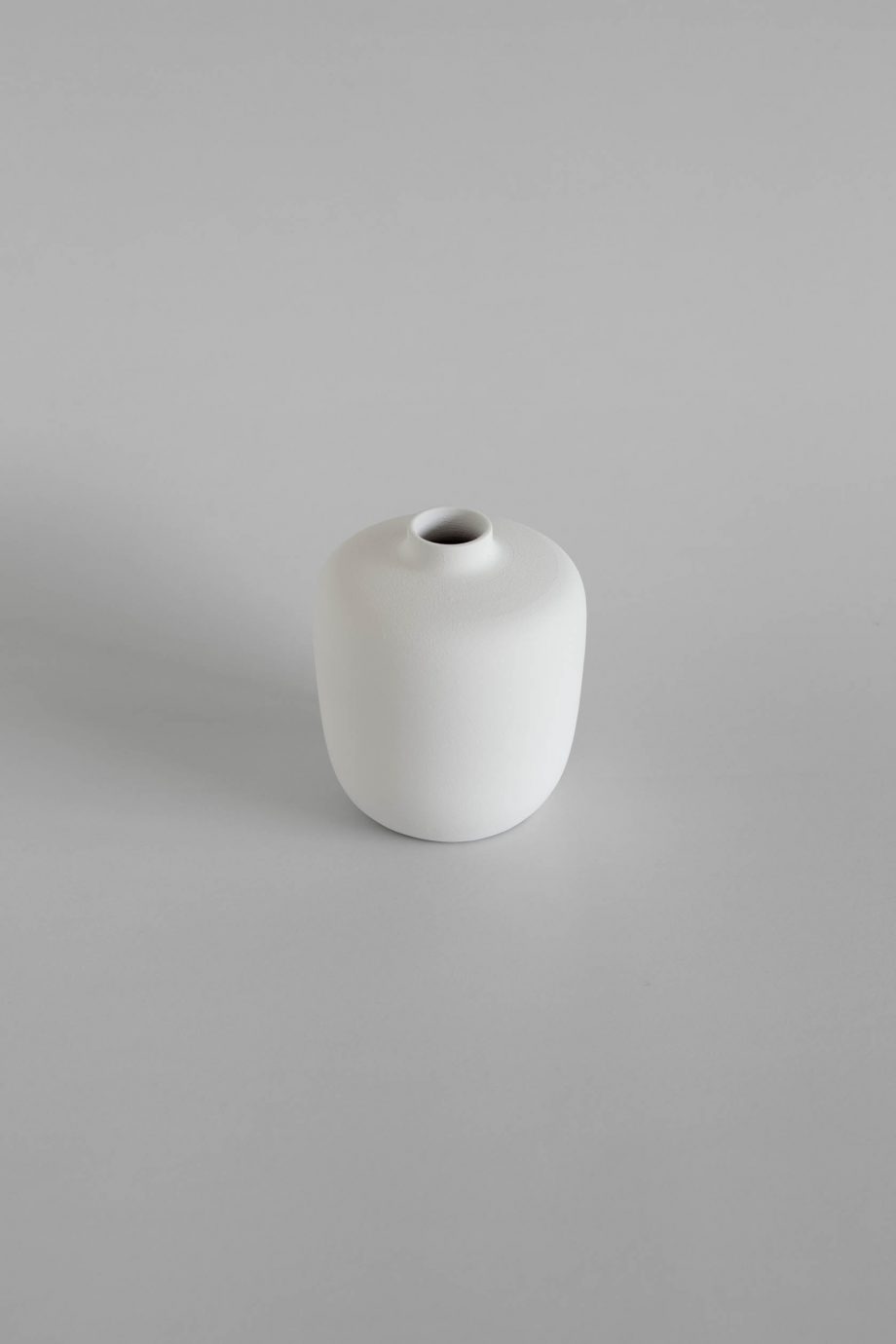 vase blanc décoratif de la marque portugaise de décoration intérieure o cactuu.